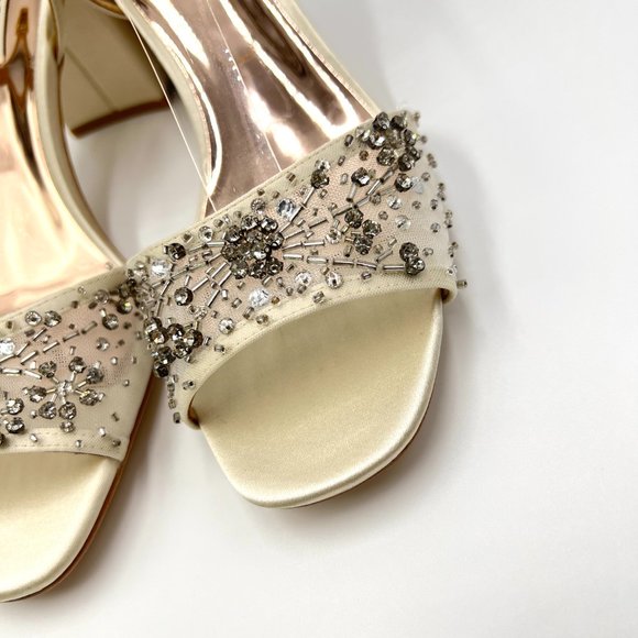 Badgley Mischka Size 8.5 Blaine Ivory Satin Jeweled Dress Sandals Heels Shoes - Picture 5 of 12